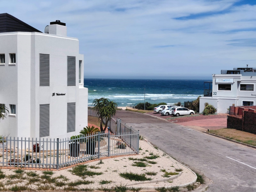 5 Bedroom Property for Sale in Ferreira Town Eastern Cape